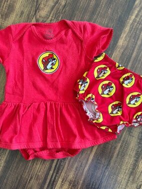 Buc-Ee's Baby Girl 2-Piece Dress l 12 Months